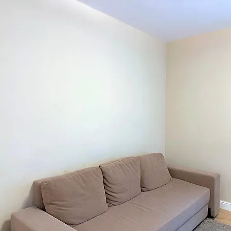 Prime - Modern 3 Bedroom Family With Parking Included & Garden Access Budapeste
