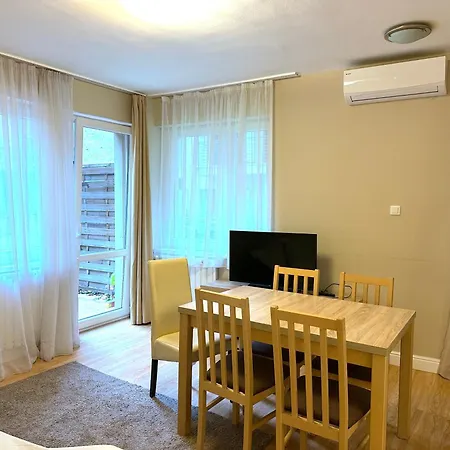 Prime - Modern 3 Bedroom Family With Parking Included & Garden Access Apartamento *