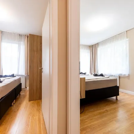 Apartmán Prime - Modern 3 Bedroom Family With Parking Included & Garden Access *