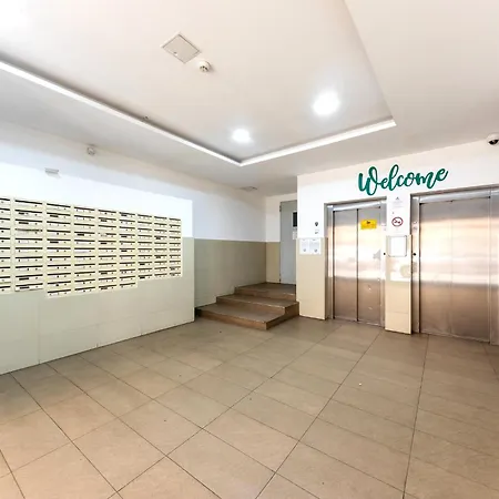 Prime - Modern 3 Bedroom Family With Parking Included & Garden Access Apartmán *